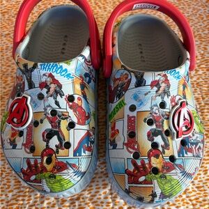 Marvel Kids' Comic-Print Clog Sandals in Red, White, Blue, Green